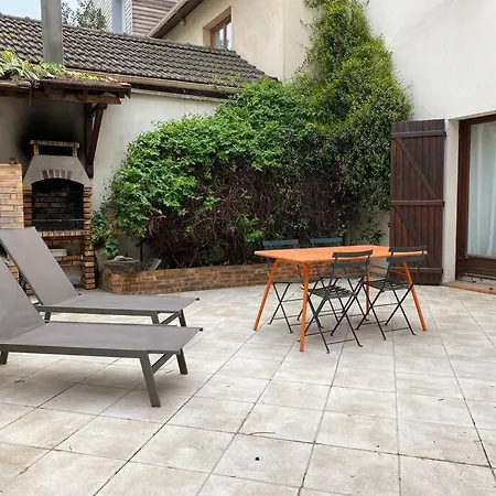 Superbe Maison A Saint-ouen *